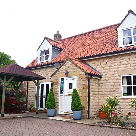 Bed & Breakfast Tasman 3*